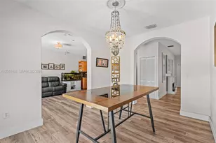 16238 NW 91st Ave, Miami Lakes, FL 33018 - Photo 12