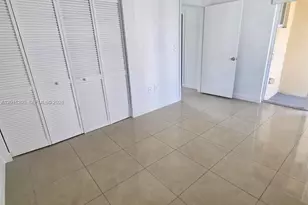 2170 NE 167th St, North Miami Beach, FL 33162 - Photo 20