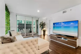 9261 E Bay Harbor Dr, Bay Harbor Islands, FL 33154 - Photo 14