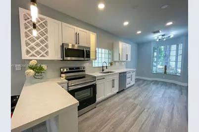 1261 Hayes St, Hollywood, FL 33019 - Photo 1