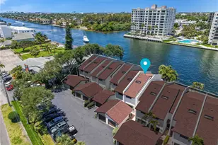 1301 N Riverside Dr, Pompano Beach, FL 33062 - Photo 2