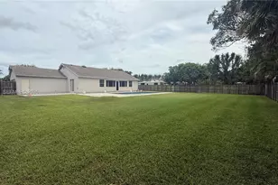 15212 SW 148th Ct, Miami, FL 33187 - Photo 12