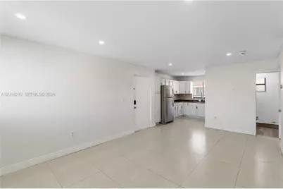 2735 W 60th Pl #204, Hialeah, FL 33016 - Photo 18
