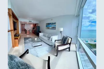 6801 Collins Ave #718, Miami Beach, FL 33141 - Photo 4