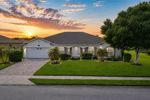 4738 Ashley Lake Cir, Vero Beach, FL 32967 - Photo 2