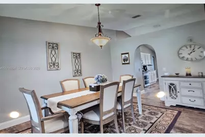 4738 Ashley Lake Cir, Vero Beach, FL 32967 - Photo 12