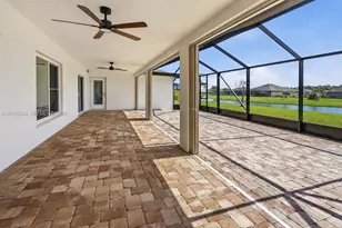 4738 Ashley Lake Cir, Vero Beach, FL 32967 - Photo 32