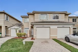 17043 NW 22nd St, Pembroke Pines, FL 33028 - Photo 2