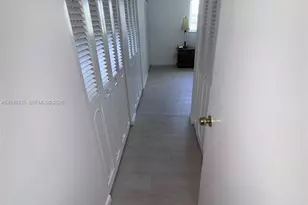1025 SE 3rd Ave, Dania Beach, FL 33004 - Photo 8