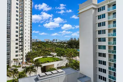 19201 Collins Ave #707, Sunny Isles Beach, FL 33160 - Photo 8
