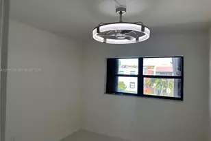 8879 Fontainebleau Blvd, Miami, FL 33172 - Photo 8