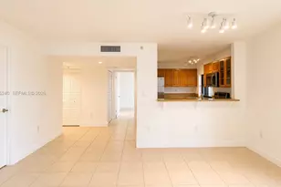 555 NE 30th St, Miami, FL 33137 - Photo 6