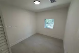 328 NE 57th St, Miami, FL 33137 - Photo 12