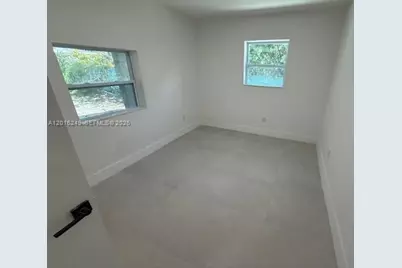 328 NE 57th St, Miami, FL 33137 - Photo 14