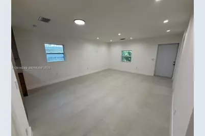 328 NE 57th St, Miami, FL 33137 - Photo 8