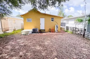 1669 NW 70th St, Miami, FL 33147 - Photo 6