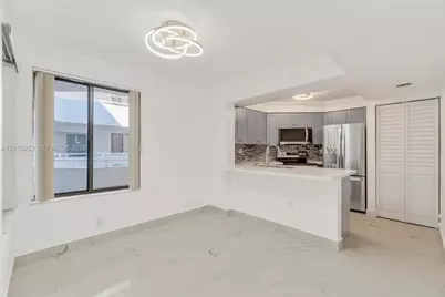 8275 SW 152nd Ave #D-307, Miami, FL 33193 - Photo 2