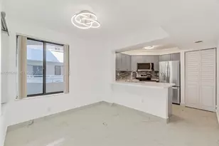 8275 SW 152nd Ave, Miami, FL 33193 - Photo 2