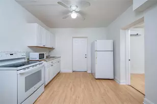 9050 NW 31st Ave, Miami, FL 33147 - Photo 16