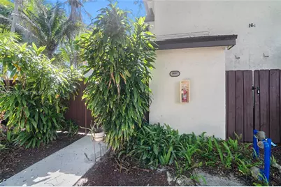 3607 Cocoplum Cir #34104, Coconut Creek, FL 33063 - Photo 2
