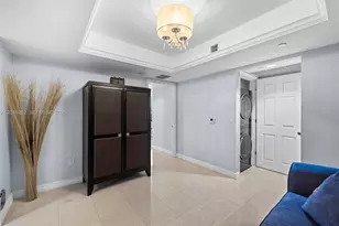 18671 Collins Ave, Sunny Isles Beach, FL 33160 - Photo 30