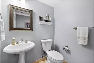 18671 Collins Ave, Sunny Isles Beach, FL 33160 - Photo 28