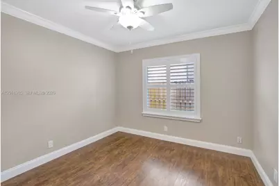 12486 SW 9th Pl, Davie, FL 33325 - Photo 18
