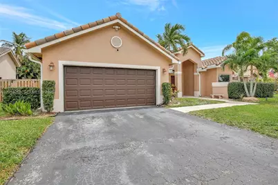 12486 SW 9th Pl, Davie, FL 33325 - Photo 4