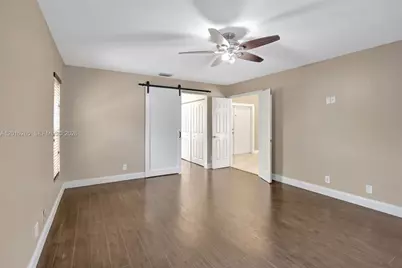 12486 SW 9th Pl, Davie, FL 33325 - Photo 32