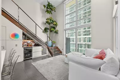 300 S Biscayne Blvd #L-L02, Miami, FL 33131 - Photo 4