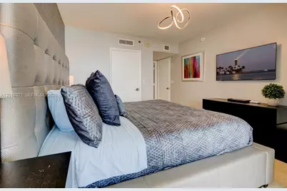 1830 S Ocean Dr #4903, Hallandale Beach, FL 33009 - Photo 24