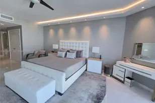 17111 Biscayne Blvd, North Miami Beach, FL 33160 - Photo 8
