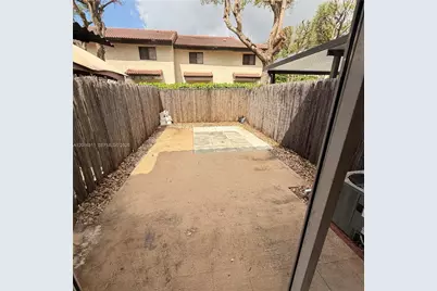 680 NW 82nd Pl #264, Miami, FL 33126 - Photo 12