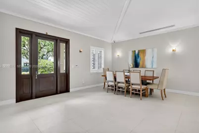 442 Amalfi Ave, Coral Gables, FL 33146 - Photo 10