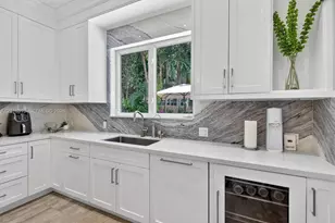 442 Amalfi Ave, Coral Gables, FL 33146 - Photo 28