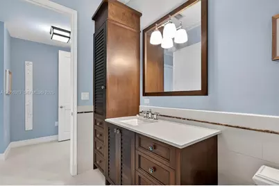 442 Amalfi Ave, Coral Gables, FL 33146 - Photo 54