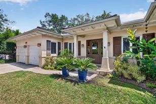 442 Amalfi Ave, Coral Gables, FL 33146 - Photo 2