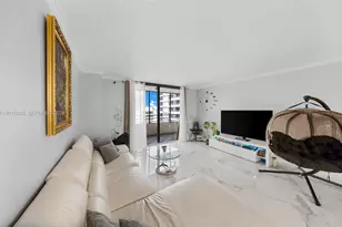 2500 Parkview Dr, Hallandale Beach, FL 33009 - Photo 4