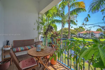11568 SW 13th Ln, Pembroke Pines, FL 33025 - Photo 24