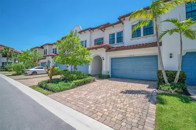 11568 SW 13th Ln, Pembroke Pines, FL 33025 - Photo 1