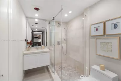2555 Collins Ave #2205, Miami Beach, FL 33140 - Photo 22