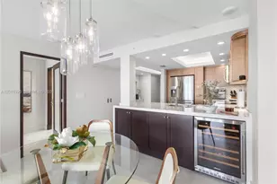 2555 Collins Ave, Miami Beach, FL 33140 - Photo 12