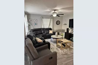 9204 NW 54th St, Sunrise, FL 33351 - Photo 6
