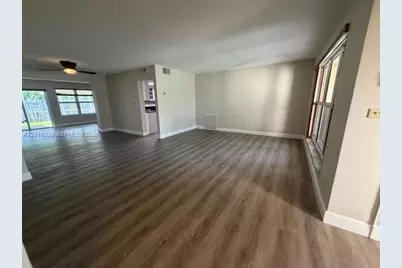 10524 NW 4th St, Plantation, FL 33324 - Photo 4