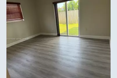 10524 NW 4th St, Plantation, FL 33324 - Photo 24