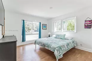 633 N Crescent Dr, Hollywood, FL 33021 - Photo 28