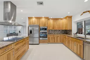 2918 Cleveland St, Hollywood, FL 33020 - Photo 14