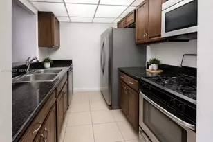 17901 NW 68th Ave, Hialeah, FL 33015 - Photo 4