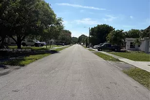 2711 Adams St, Hollywood, FL 33020 - Photo 4