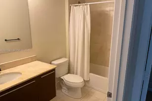 1900 N Bayshore Dr, Miami, FL 33132 - Photo 12